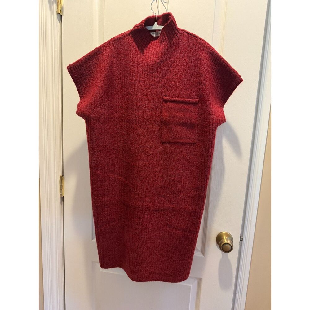 Zenana NWOT Burgundy Ribbed Knit Mock Neck Sweater Dress - Size Small